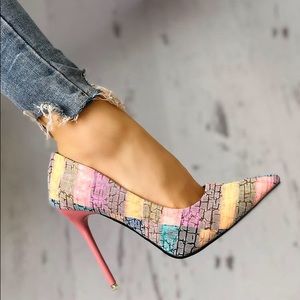 Women’s Contrast Pointy Toe Heels
